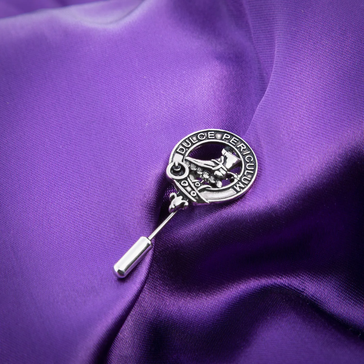 Clan Lapel Pin Macaulay