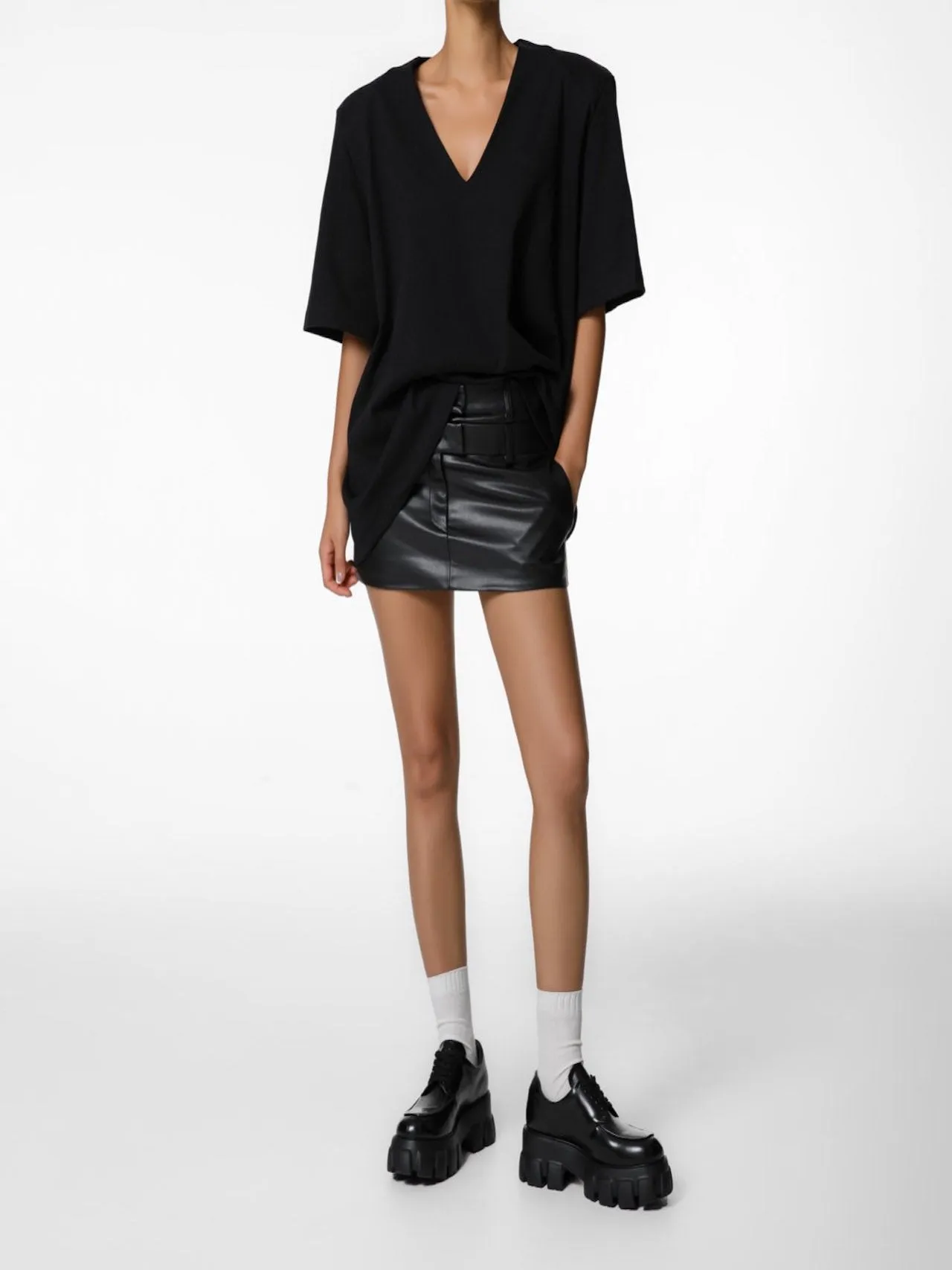 DOUBLE LOW WAIST VEGAN LEATHER SKIRT