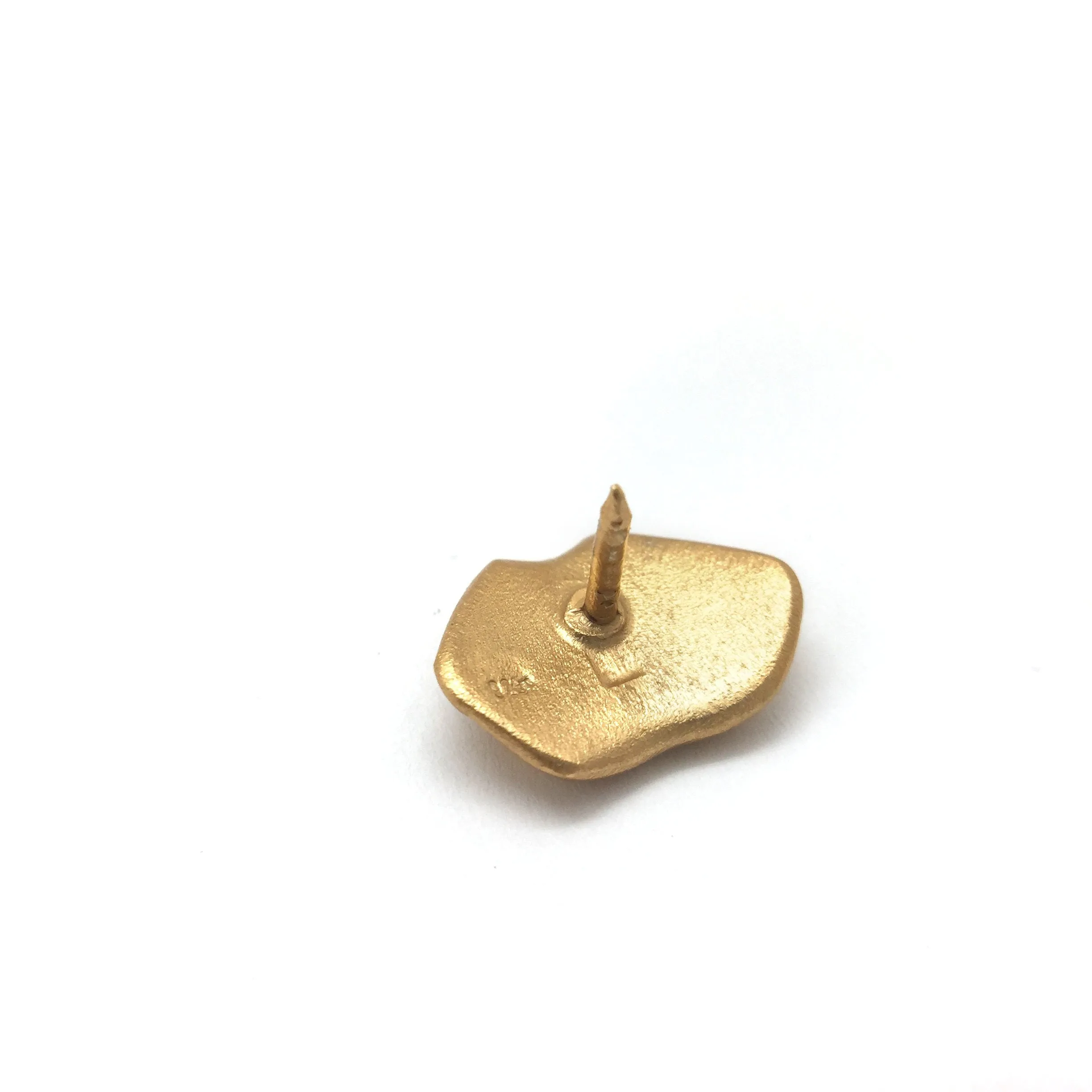 Kisses Pin - Gold