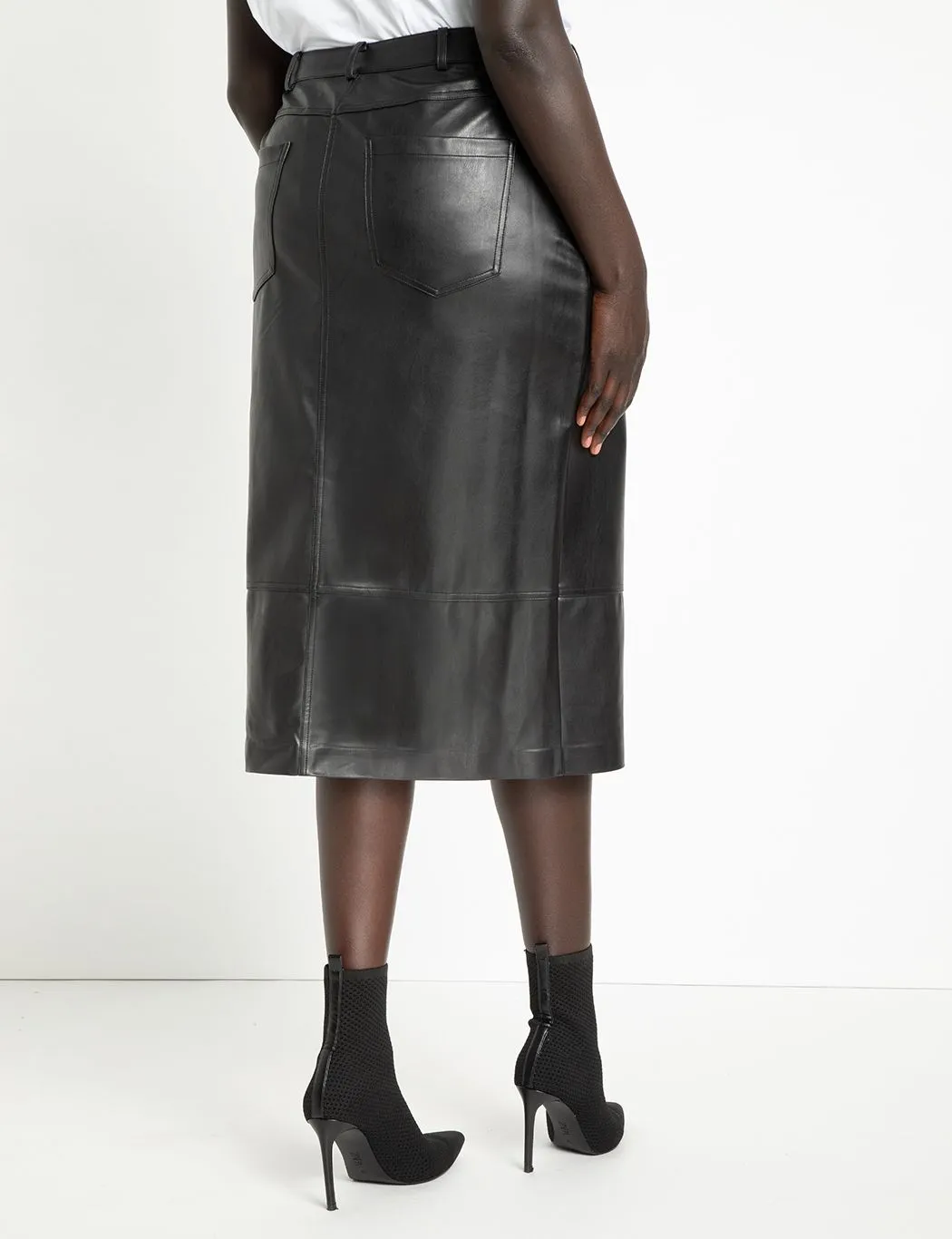 Leather Midi Skirt in Totally Black