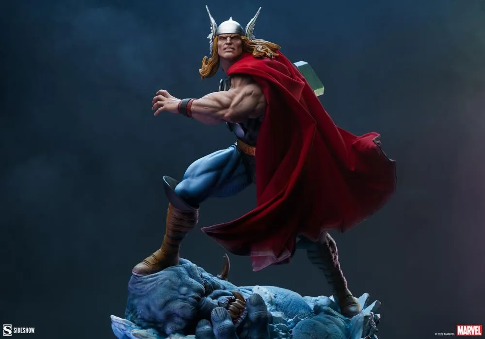 Marvel Premium Format Thor Statue