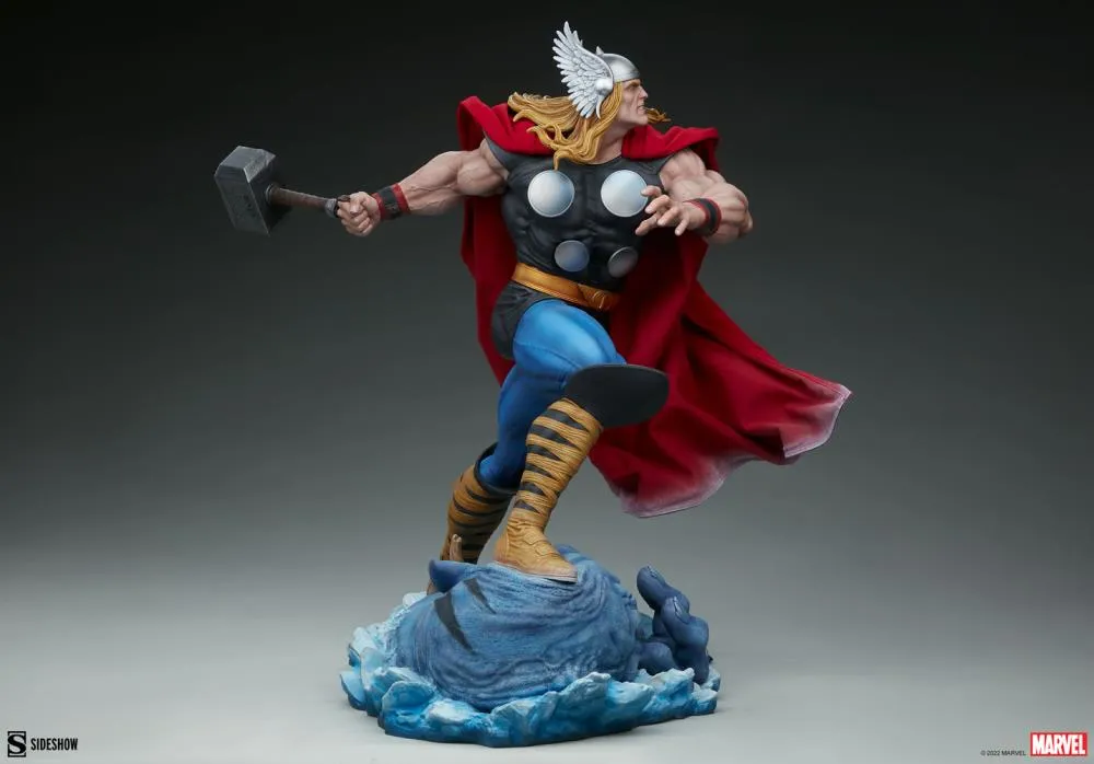 Marvel Premium Format Thor Statue