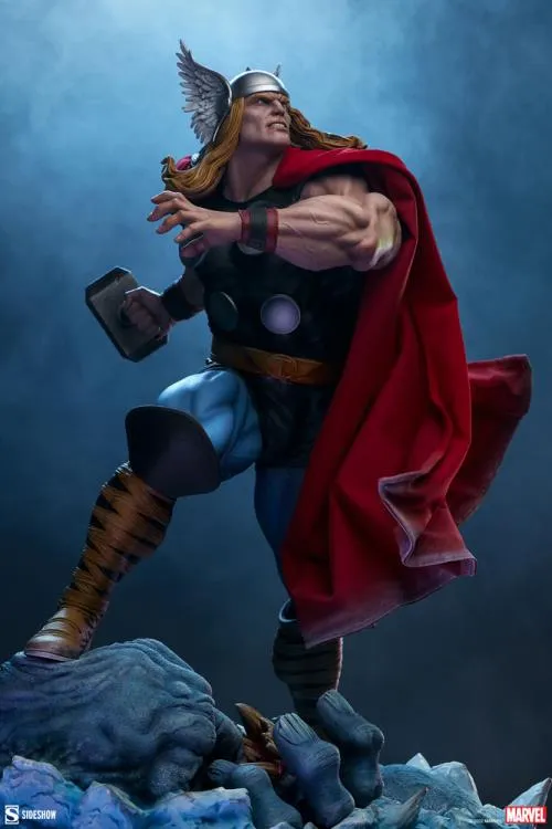 Marvel Premium Format Thor Statue