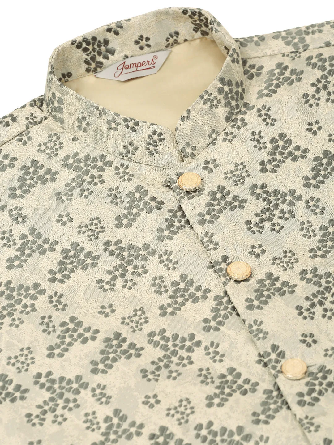 Men's Solid Kurta Pyjama With Grey Floral Embroidered Nehru Jacket